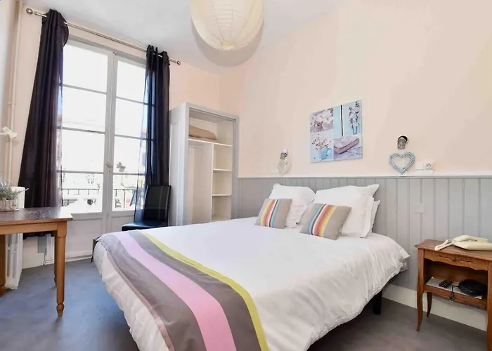 Abacus Otel Royan